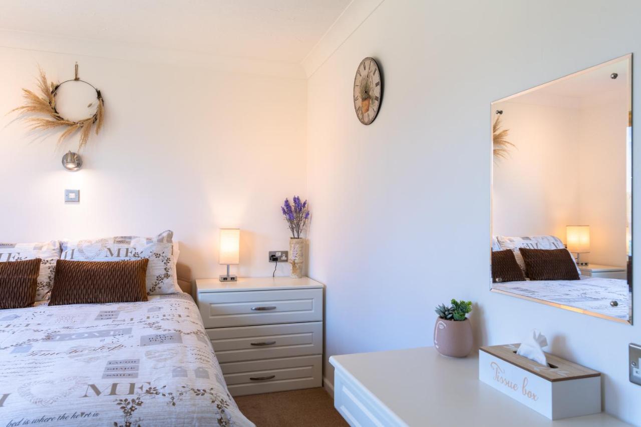 Finest Retreats - Serendipity Lodge Torpoint Zewnętrze zdjęcie